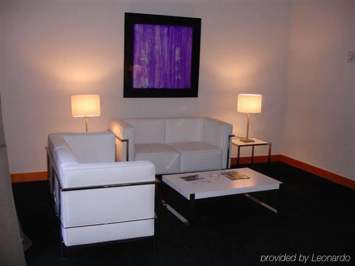 สวีท ปราโด Aparthotel มาดริด ภายนอก รูปภาพ